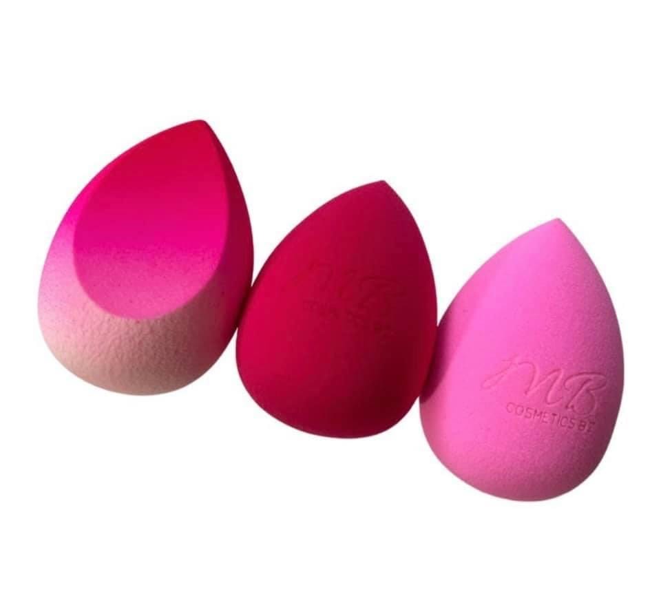 Makeup blending beauty sponge by MB Cosmetics BZ