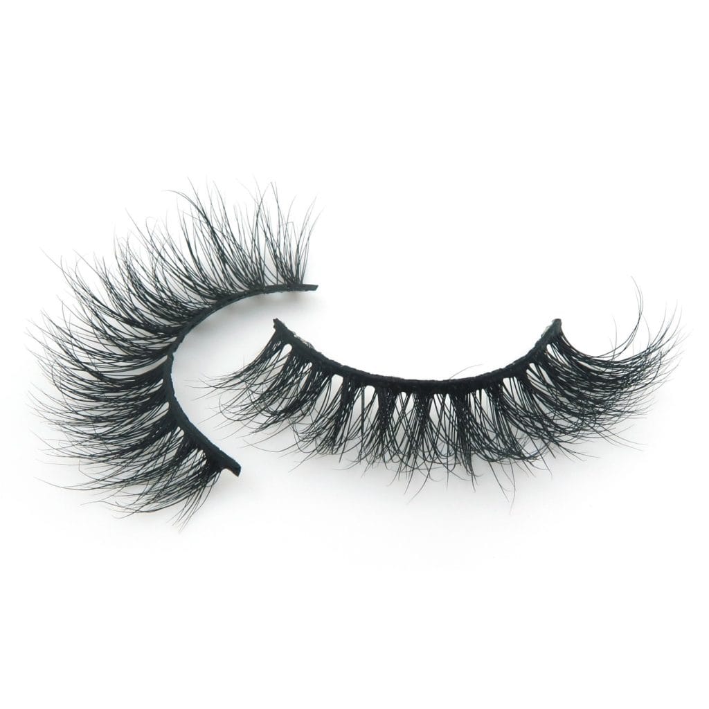 Saucy N Bossy bold false eyelashes by MB Cosmetics BZ
