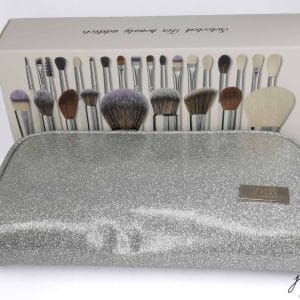 MB Cosmetics BZ – The Makeup Addicts Brush Set & Glitter Travel Case